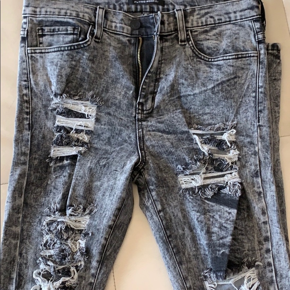 Ripped Jeans